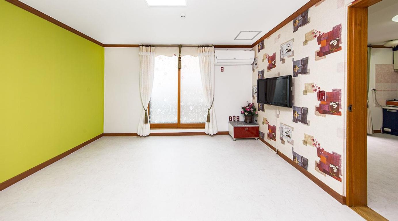 Daecheon Jeulgeoun Pension Boryeong Habitación foto